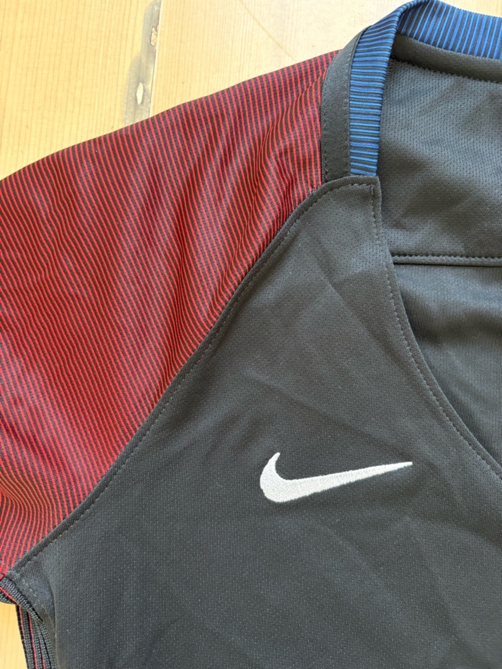 Nike USA Soccer Jersey - Black with Blue Sleeves - Olympics / FIFA World Cup - Picture 4 of 9